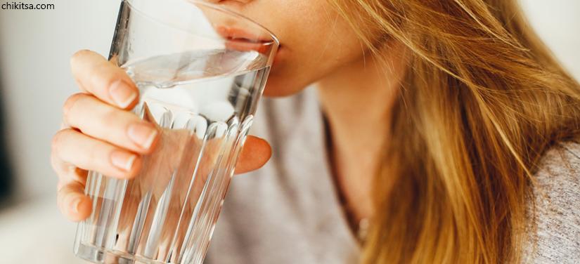 Water - Best to eat after vomiting during pregnancy